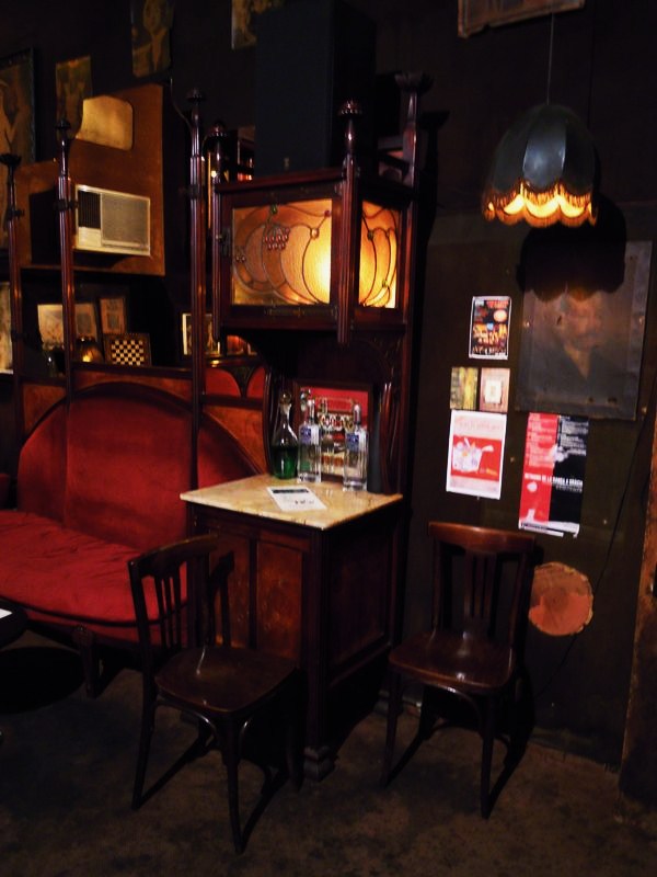 Bar Les Gens que J´Aime Barcelona Bar pub original con encanto en