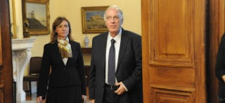 ΑΠΟΚΑΛΥΨΗ – ΣΟΚ ΛΕΒΕΝΤΗ: «Εχει συμφωνηθεί μείωση συντάξεων 40%» ΑΠΟΚΑΛΥΨΗ – ΣΟΚ ΛΕΒΕΝΤΗ: «Εχει συμφωνηθεί μείωση συντάξεων 40%»