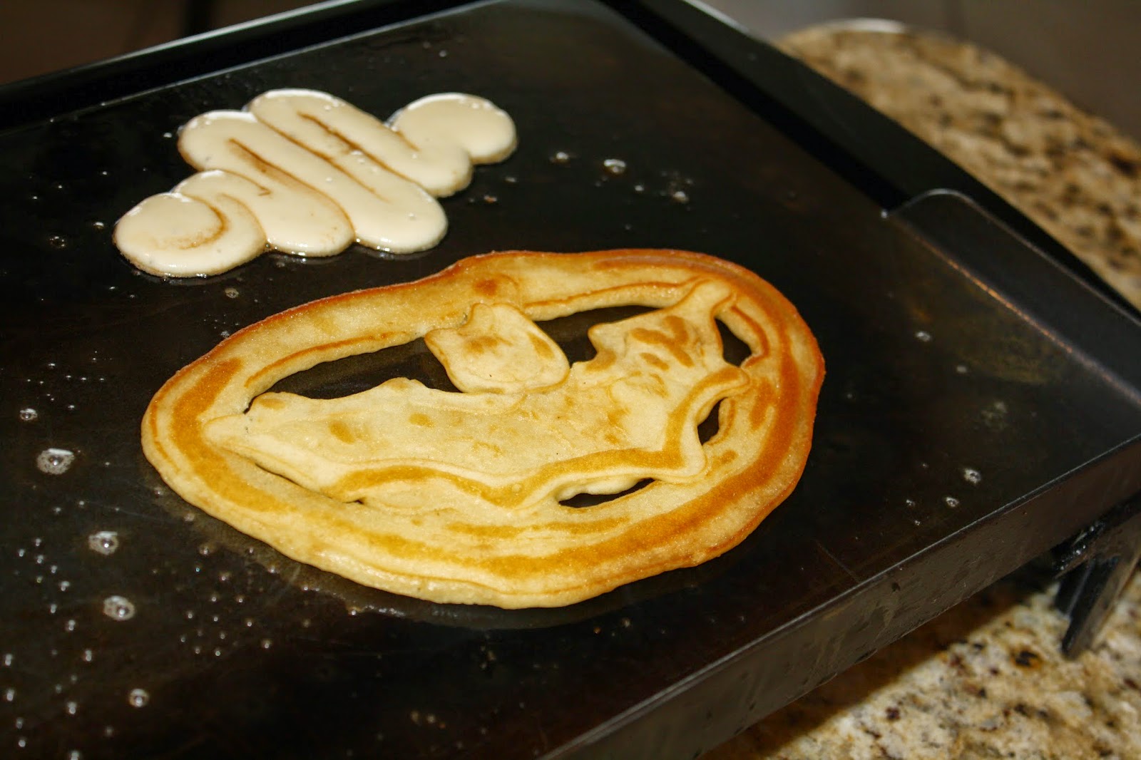 Tada's Kooky Kitchen Pancake designs made easy!
