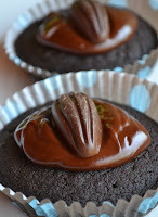 Bolinho de Cacau com Farinha de Arroz e Ganache (vegana)