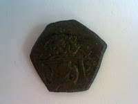 Moneda de cobre hexagonal  22092012520%5B1%5D