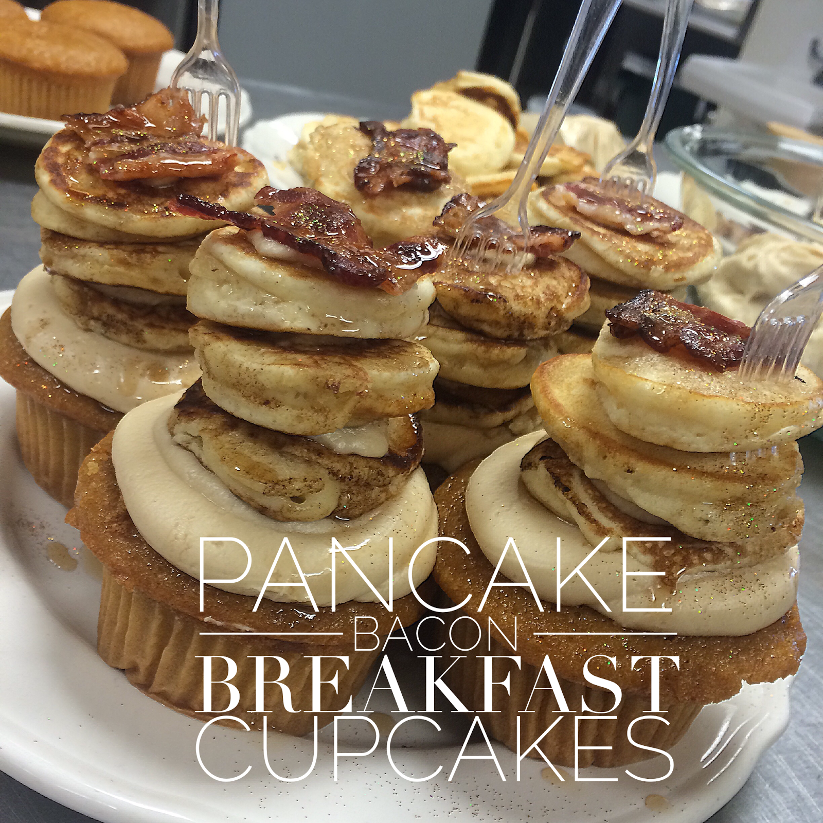 .Amanda Cupcake. Sweet Dreamer ♥ Pancake Bacon Breakfast Cupcakes for