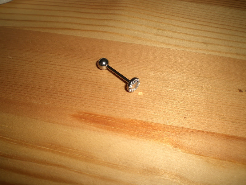 Barbell 1.6 mm mit Kristallstein aus Chirurgenstahl 316 L. title=