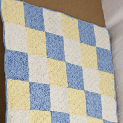 Sateen Twist Stitch Baby Blanket - Free Pattern