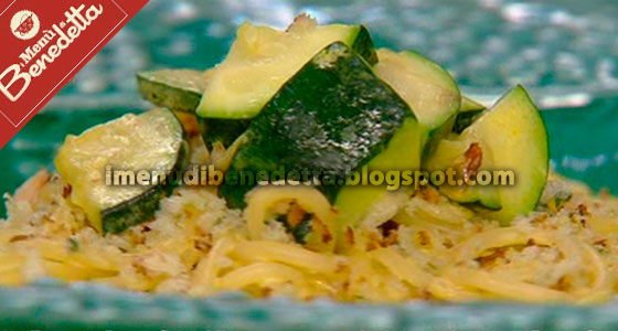 Spaghetti Yogurt Zucchine e Zafferano di Benedetta Parodi