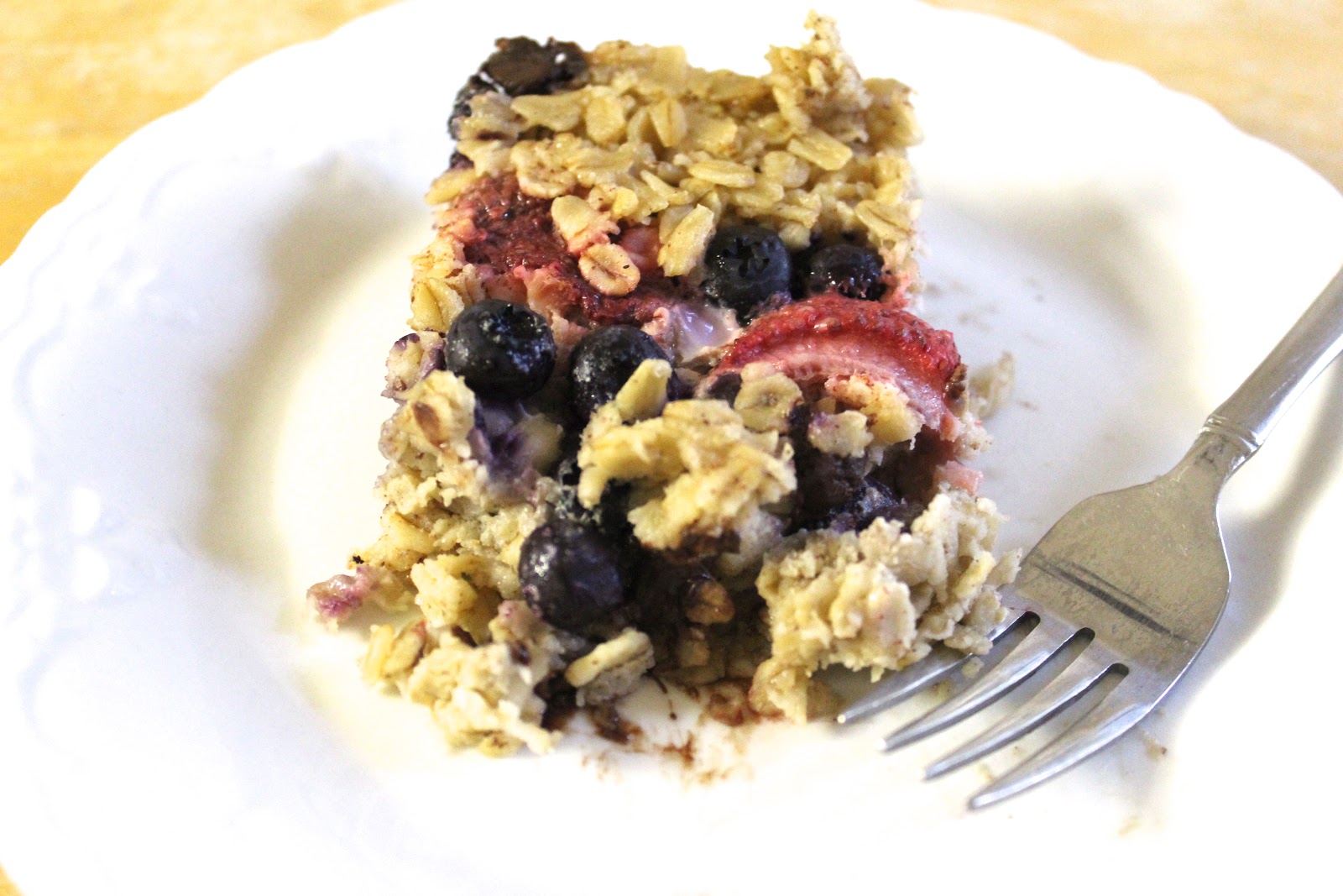 Brendilly Bakes Fruit n' Oats Breakfast Casserole