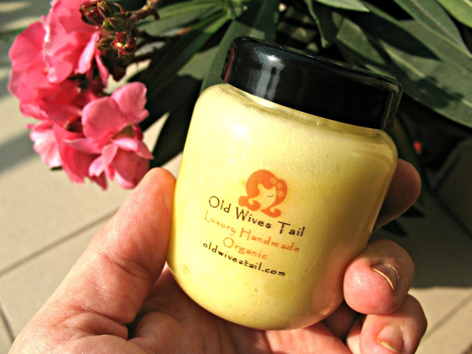 Beauty Belle Notes Romanian beauty blog focusing on makeup, skincare