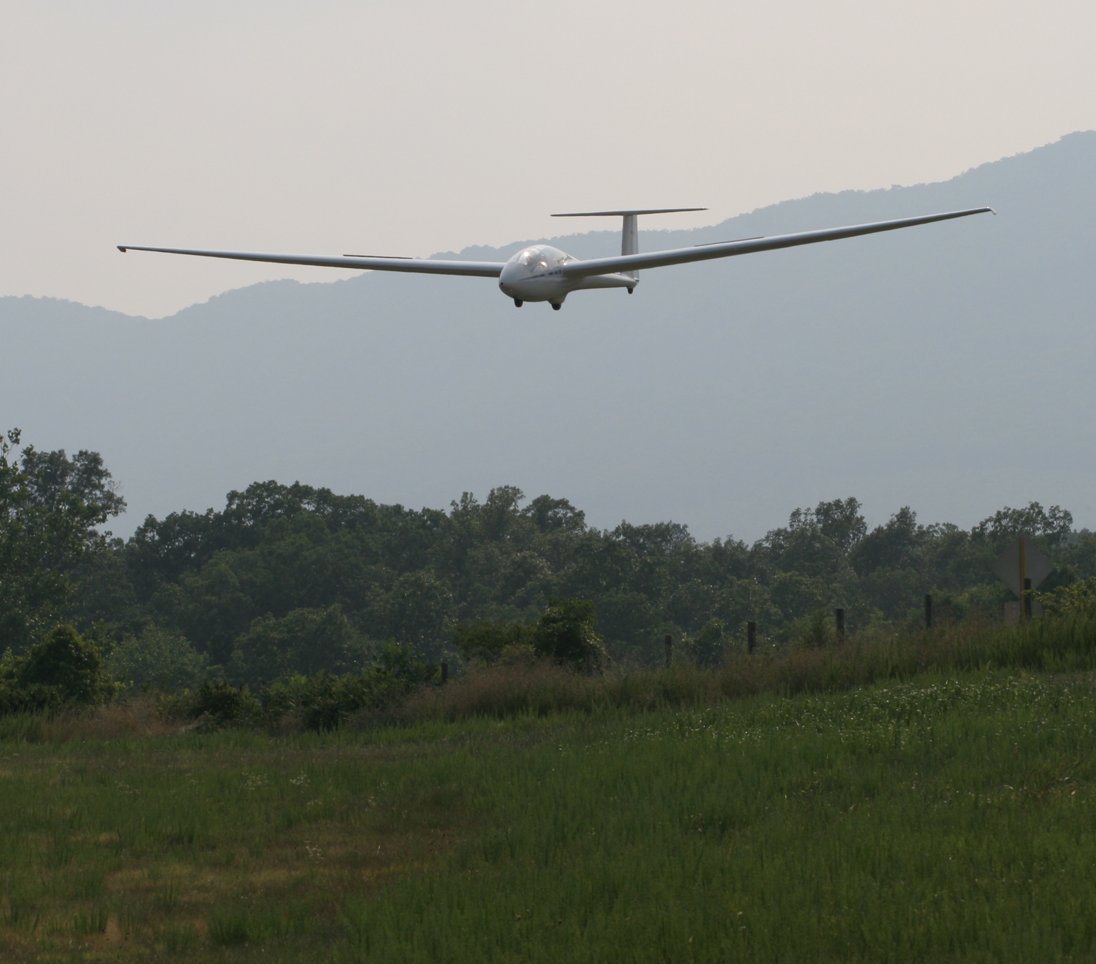 1200 AGL Glider rating checkride and first passenger