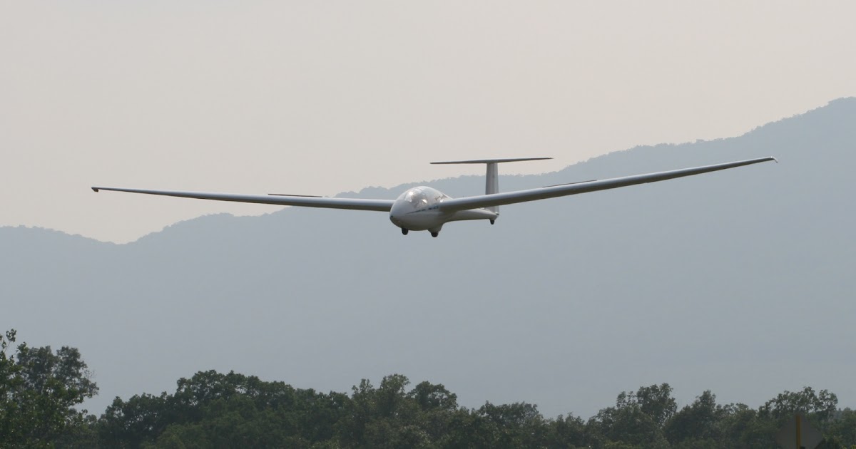 1200 AGL Glider rating checkride and first passenger