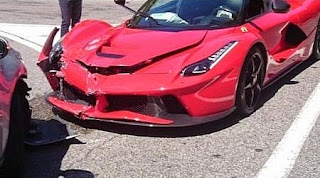 Ferrari LaFerrari in Monaco gecrasht