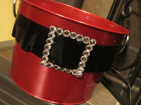 The Picadilly Post: Santa's Bling Belt