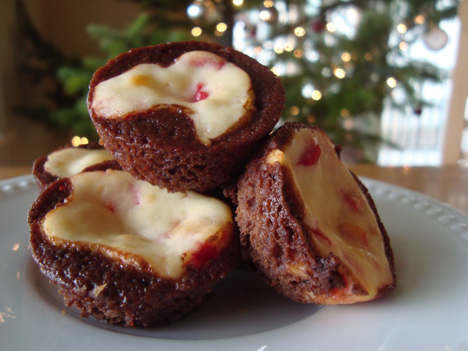 EAt iT uP Peppermint Cheesecake Brownie Bites