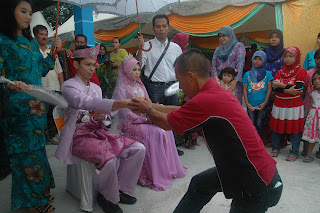 Ucus : The Arrival of pengantin