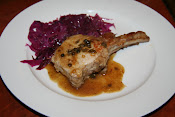 Pork with green peppercorn sauce and red cabbage