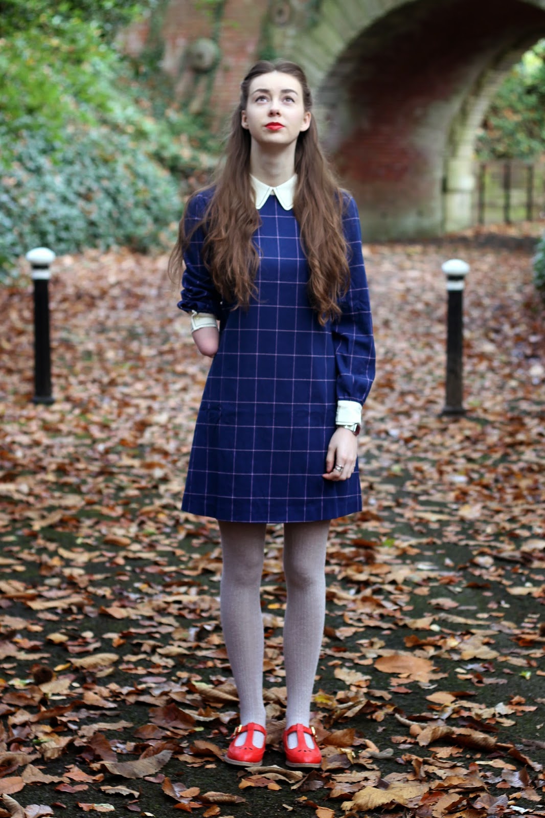 Pembroke dress Grace Mandeville collar vintage woods red shoes school girl