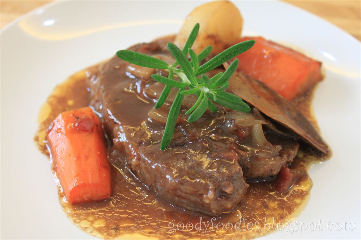 GoodyFoodies I cooked Simple Beef Stew (Martha Stewart)