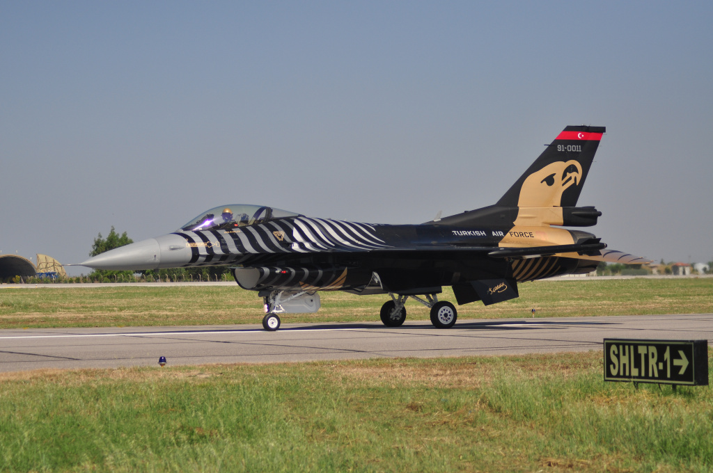 Solo Turk Jet Wallpapers ~ Cool Wallpapers