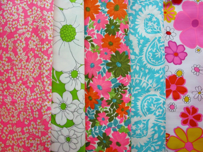 Niesz Vintage Home...and fabric That 70's Fabric