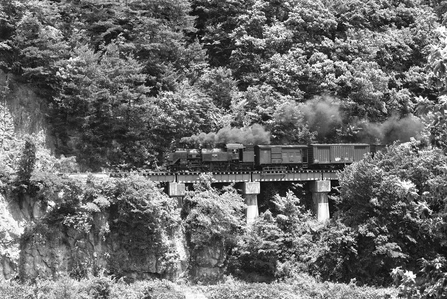 地方私鉄 1960年代の回想: 国鉄会津線 C11と大内宿-1
