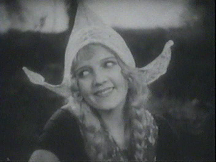 Girl Of The Port [1930]