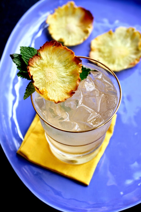 Your Southern Peach Skinny Pineapple Cocktail on Society Social