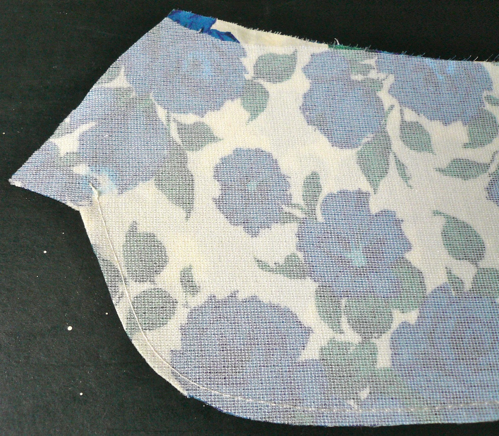 Handmade Jane Tutorial attaching a collar and facings to a shirt dress