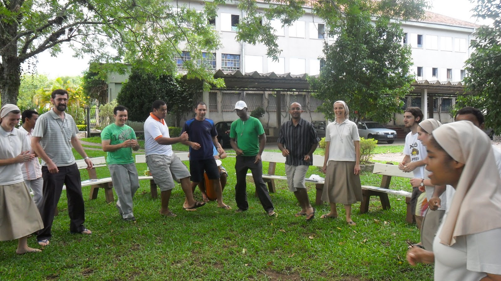 Junioristas ENCONTRO LATINOAMERICANO DE JURISTAS POBRES SERVOS E