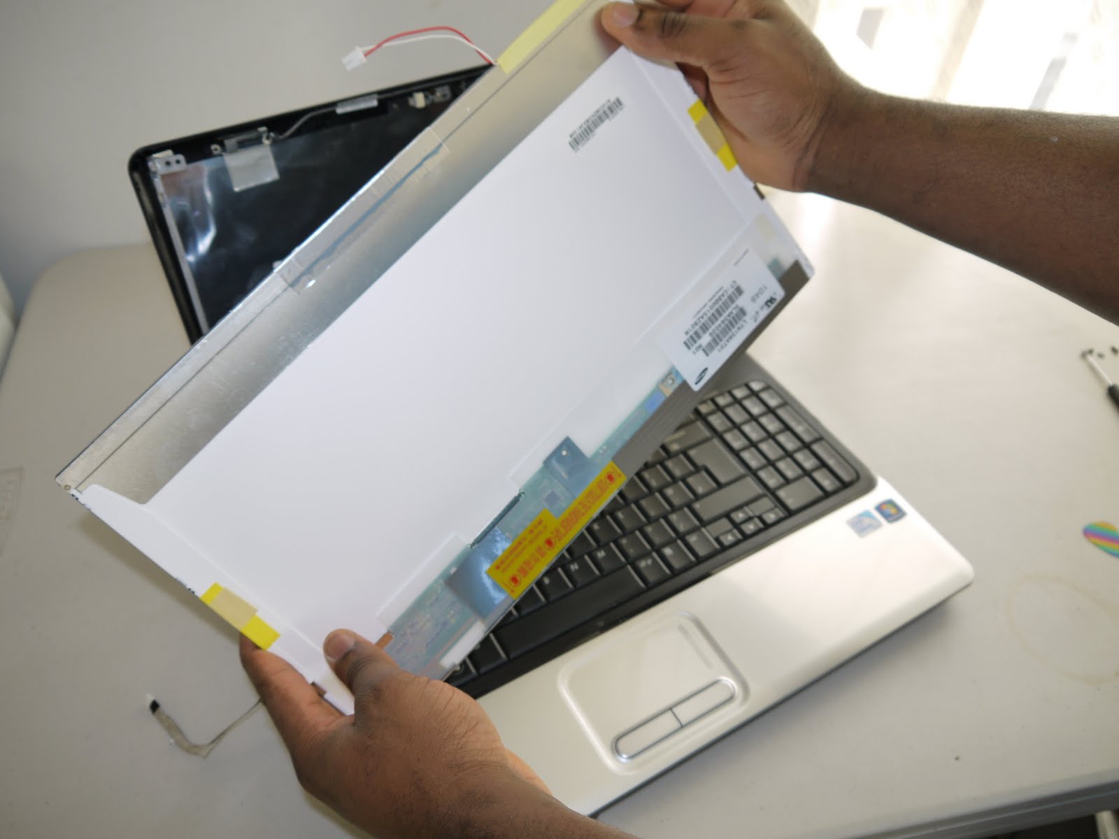 Chiran’s Blog.. Different Types Of Laptop Screen Replacement