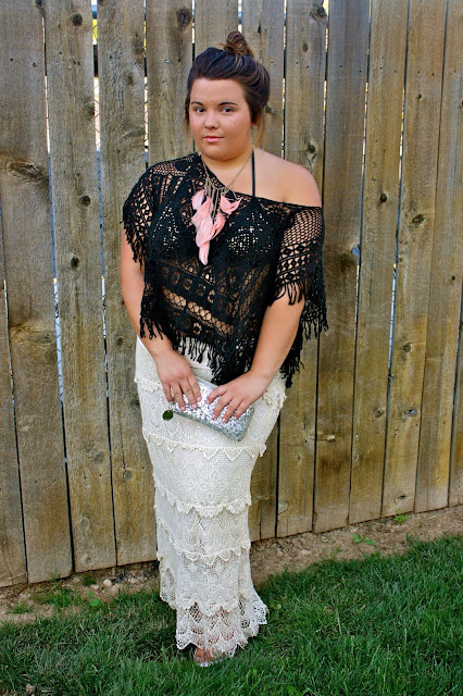 natalie craig, plus size fashion blogger, plus size fashion, chicago fashion, chicago chic, chicago blogger, crochet top, crochet maxi skirt, crochet style, see through fashion, swim suit fashion, summer style, summer fashion, top knot, top bun, knot head