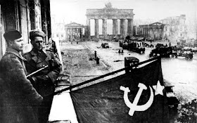 Red Army in Berlin near Brandenburg Gate