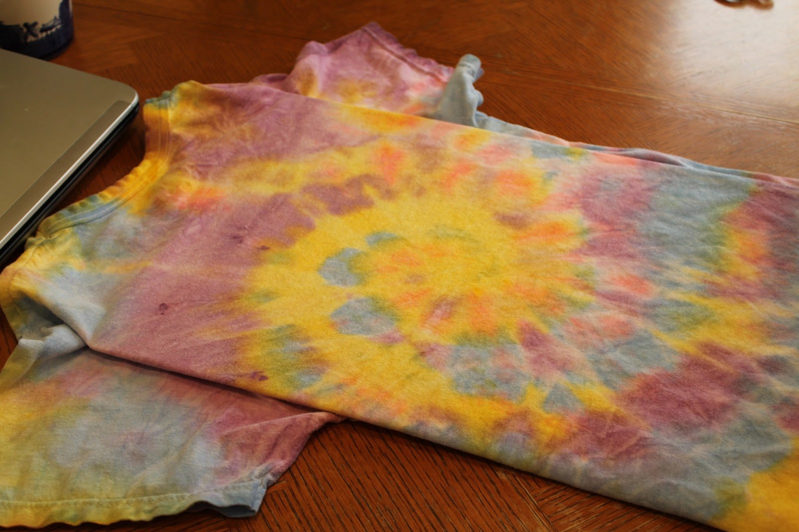 Snug Harbor Bay Tie Dye with Acryllic Paints