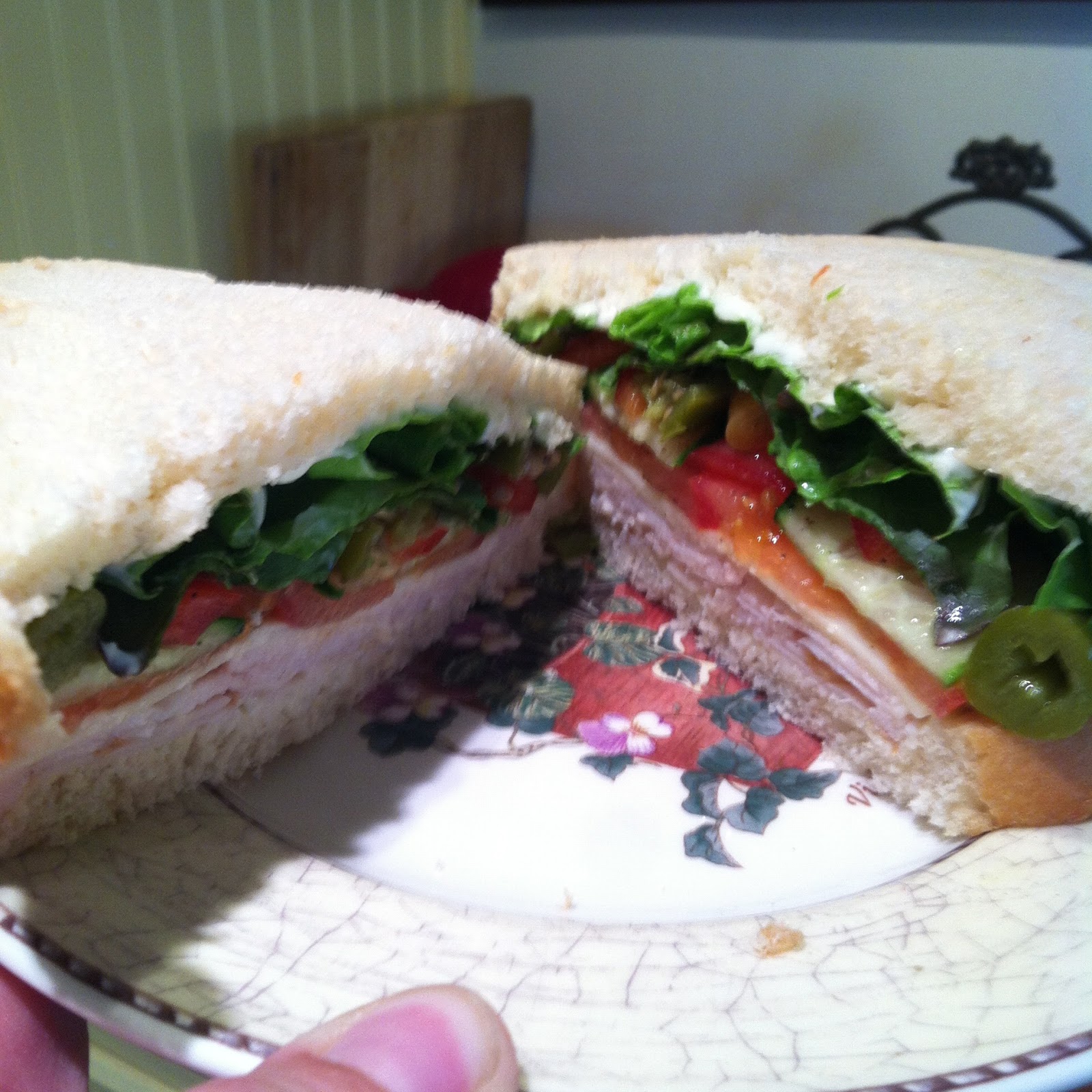 The Fastest Sandwich Ever? This Food Worker'S Speed Will Astonish You! - gp98y5a