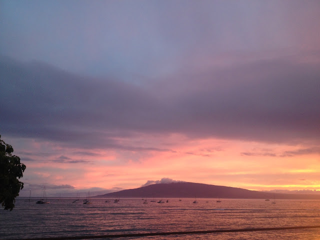 10 Things You Must Do in Maui {Guest Post by The Tangerine Desert} | CosmosMariners.com 10 Things You Must Do in Maui {Guest Post by The Tangerine Desert} | CosmosMariners.com