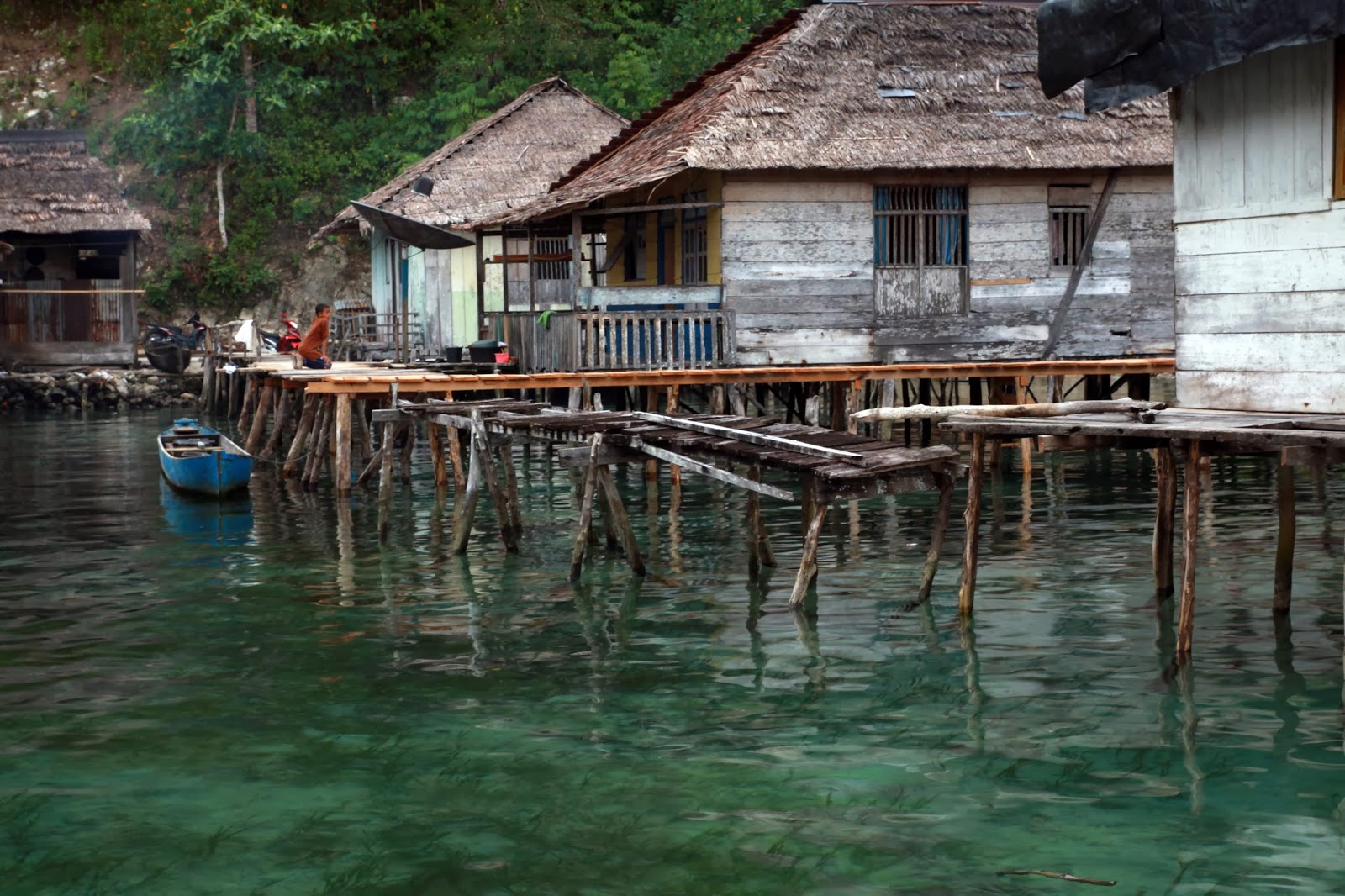 Penginapan Pak Ali Desa Sawai Feel Like Home Beyond Vacation