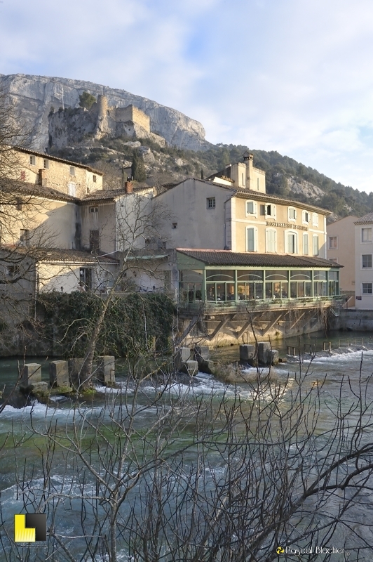 château des Evêques de cavaillon photo pascal Blachier