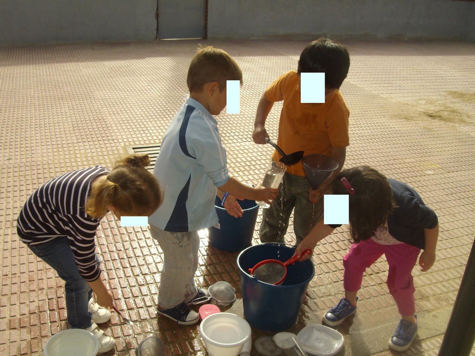 Qué guapa estás, profe: juegos de agua