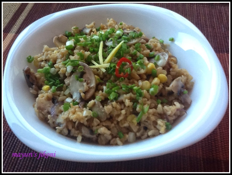 Mayuri's Jikoni 455. Mushroom egg fried rice