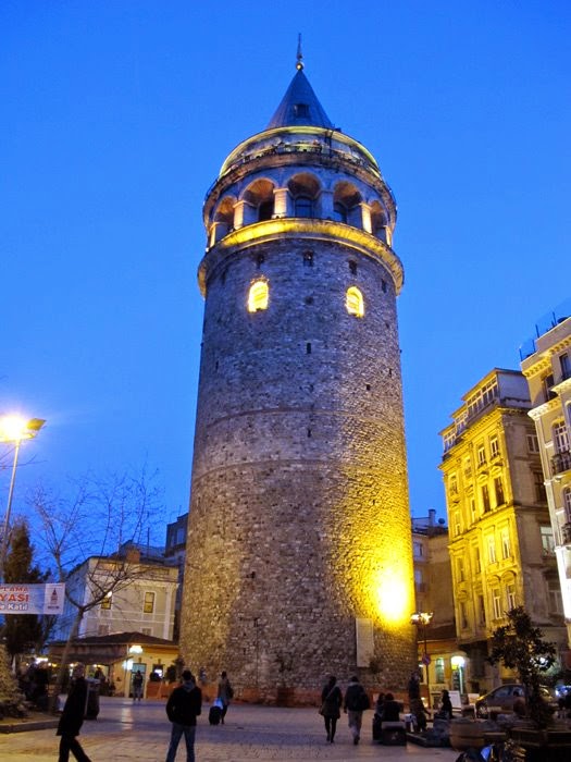 Galata_Tower_of_Istanbul.jpg