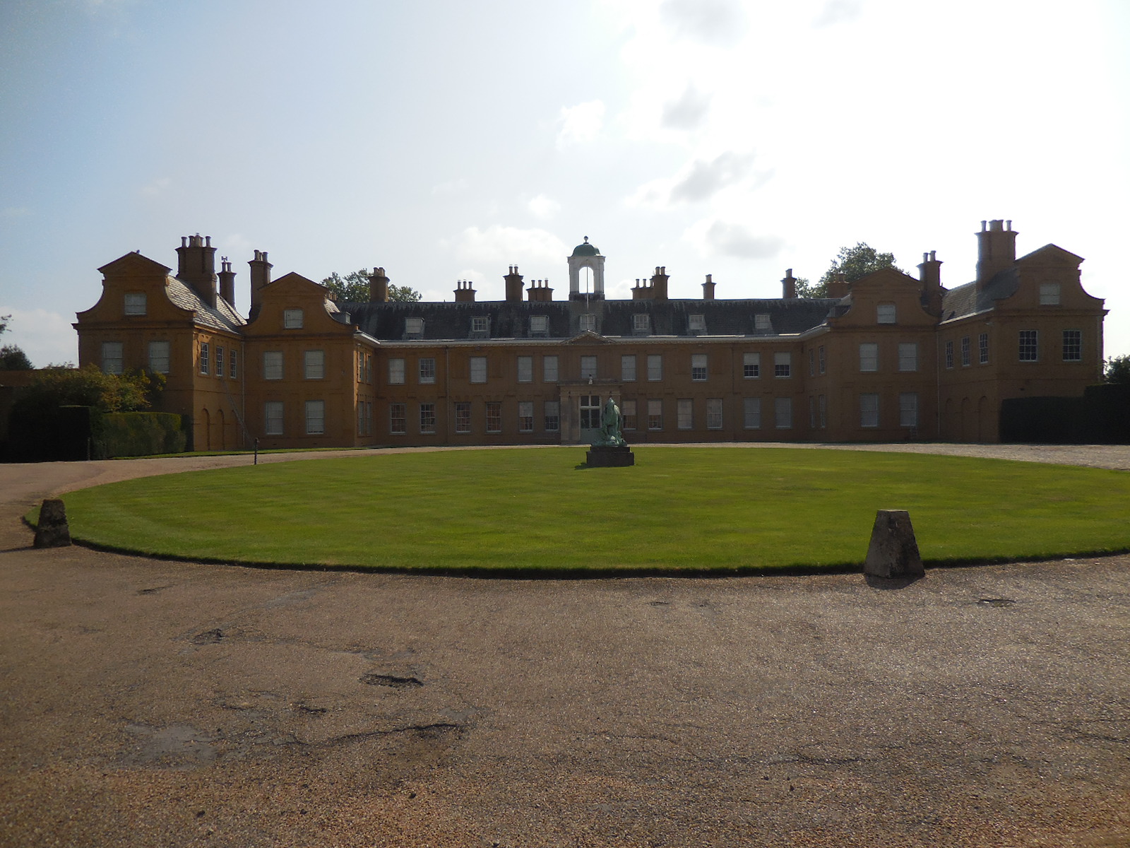 DUKE OF WELLINGTON TOUR STRATFIELD SAYE Number One London