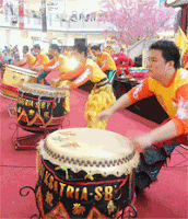 ksatria tim barongsai naga lion dragon dance troupe surabaya artistic drum