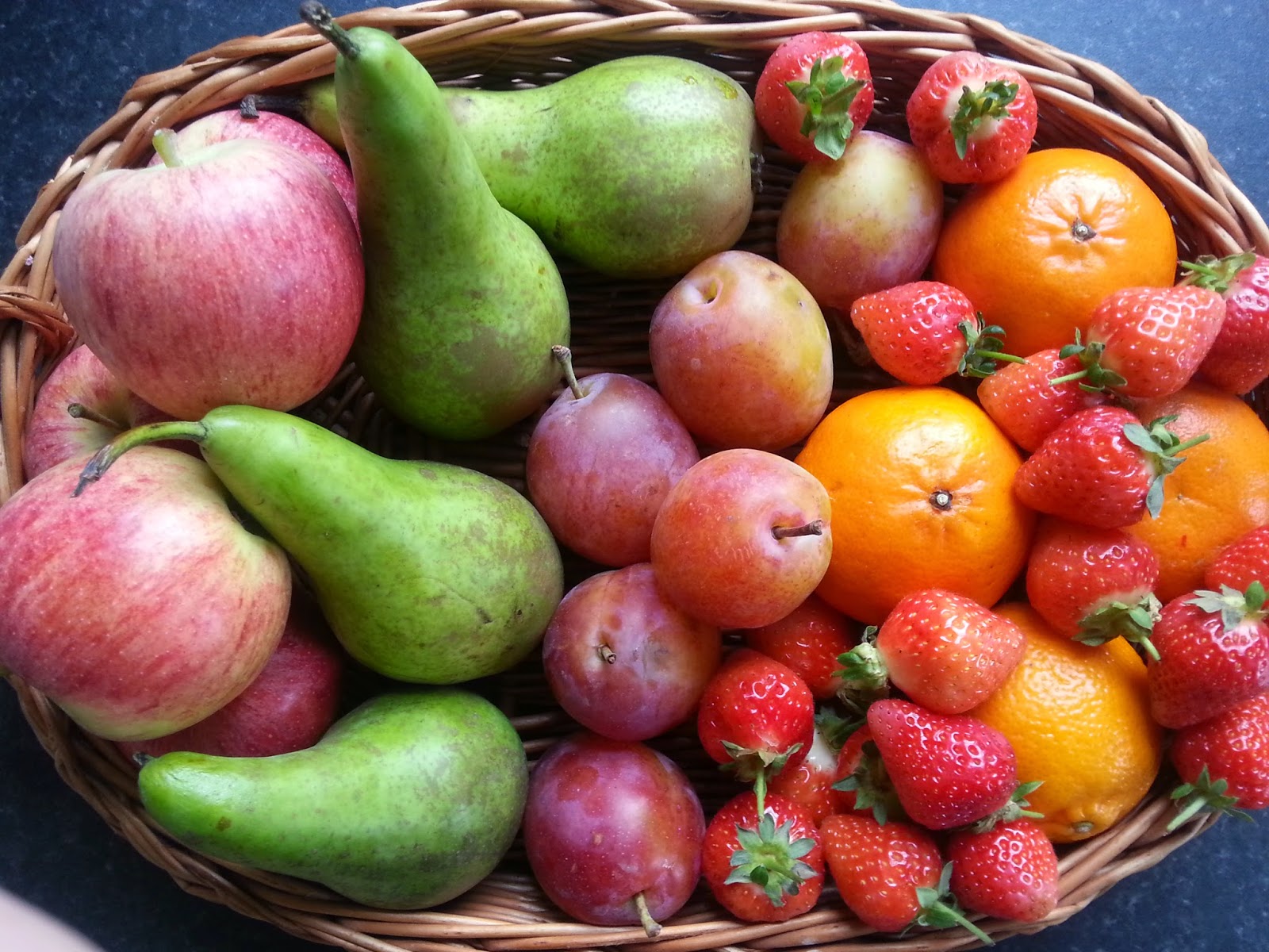 Jericho Little Chefs The Very Hungry Caterpillar's Fruit Kebabs