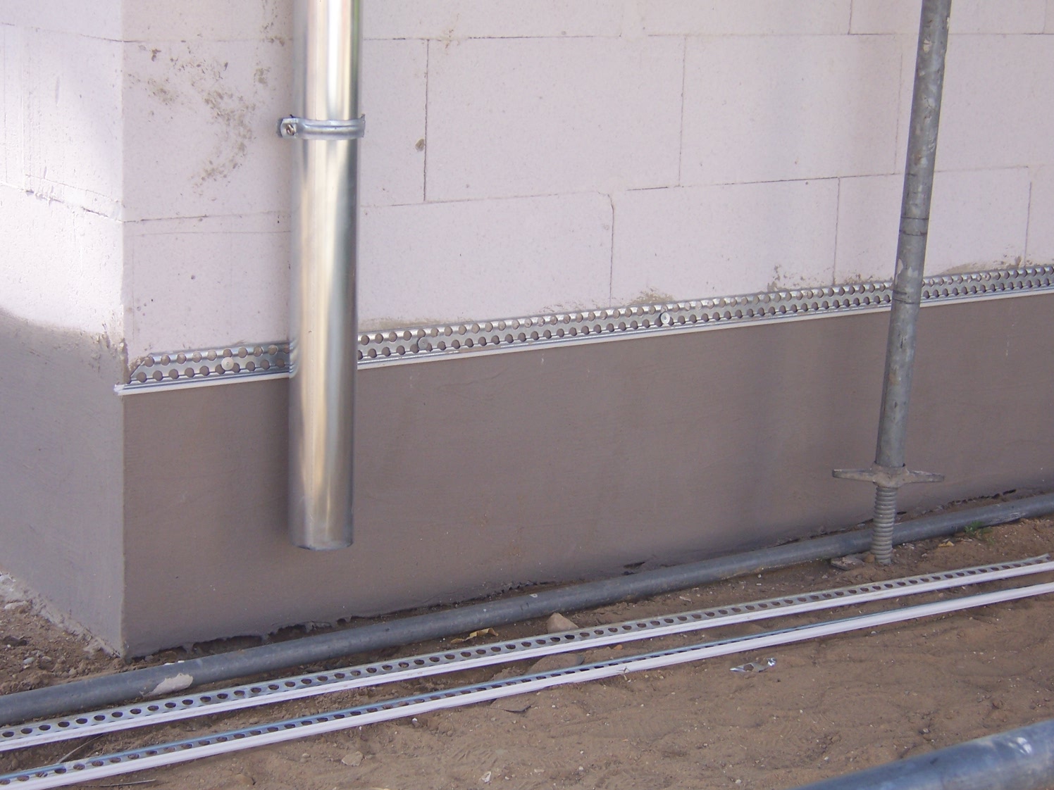 Das Abenteuer Hausbau beginnt!: 1. Tag - Außenputz