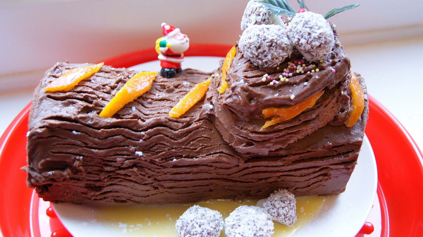 My chocolate clementine Yule log (la bûche) from Wales Fleur d