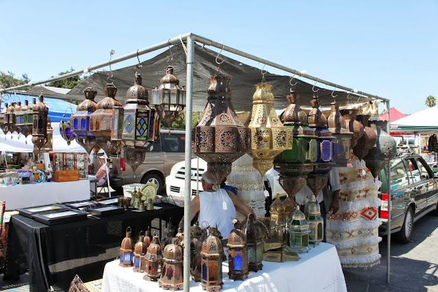 Pasadena Rose Bowl Flea Market - Mid-Century Modern, Vintage and Retro