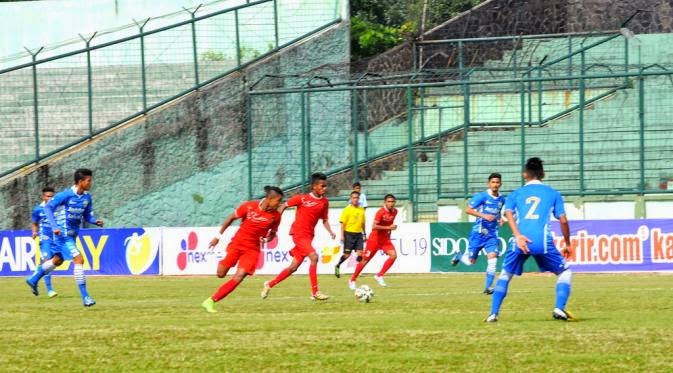 Timnas Indonesia U16 vs Persib U16 2015 Timnas Indonesia U16 vs Persib U16 2015
