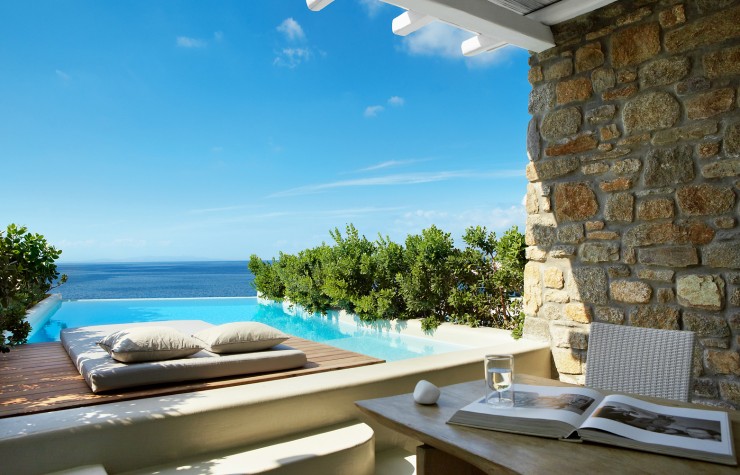 Elegant Summer Vacation in Splendid Cavo Tagoo Resort, Hellas (Greece) Elegant Summer Vacation in Splendid Cavo Tagoo Resort, Hellas (Greece)