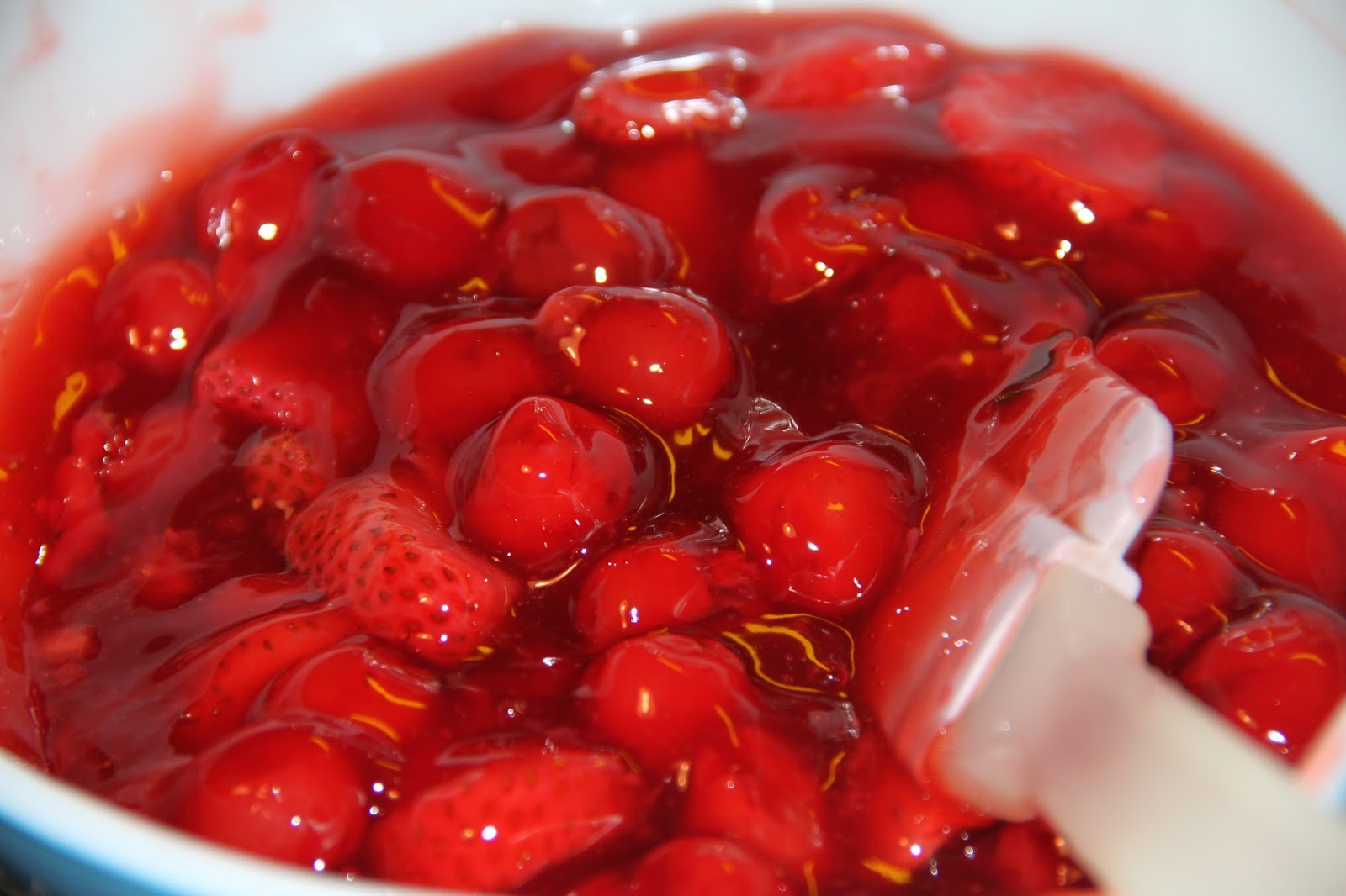 Deep South Dish Cherry Berries in a Cloud