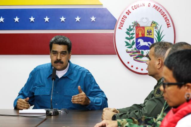 ¿Cómo ha sobrevivido Nicolás Maduro? Con mucha ayuda cubana
