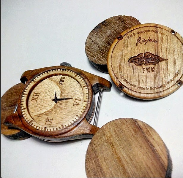 Ibie Shop JAM TANGAN KAYU FWK