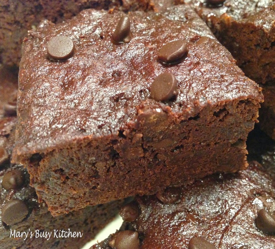 Mary's Busy Kitchen Gluten Free Chocolate Snack 'n Cake